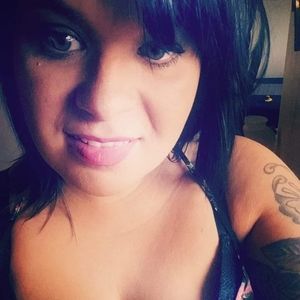 Meet your Posher, Niki